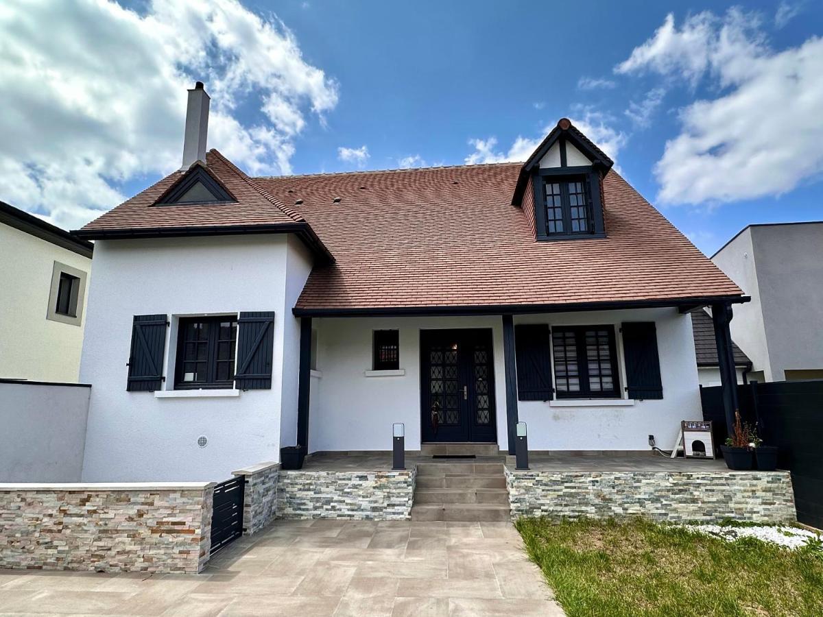 Family Oasis With 3 Bedrooms Near Paris Chennevières-sur-Marne Exteriör bild
